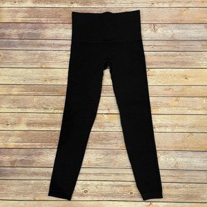 Spanx Look At Me Now Seamless Leggings